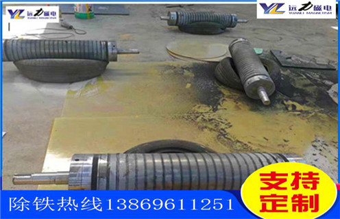 高白度钠长石选矿选哪家?潍坊开云手机官方版在线入口-开云(中国)强磁辊式磁选机凭实力领跑